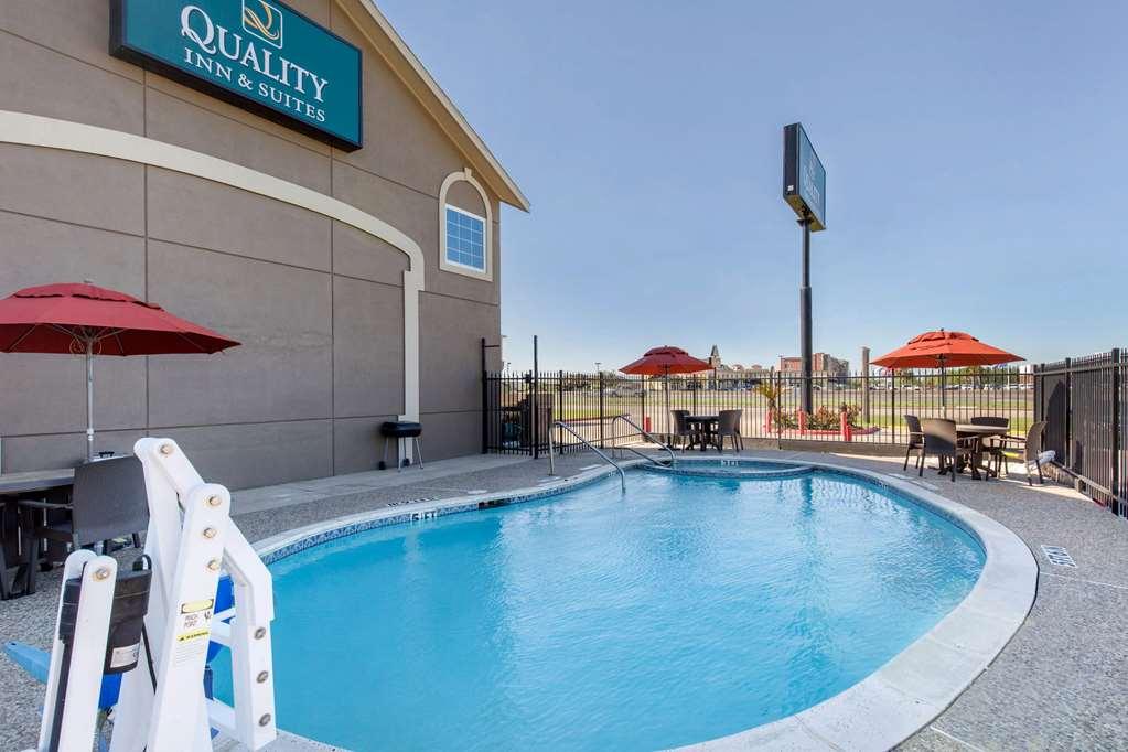 Quality Inn & Suites Port Arthur - Nederland Instalações foto